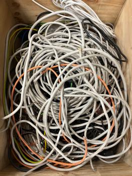 52 Kilo Kabelschrott , Kabel , Verschnitt (siehe Bild) ***ABVERKAUF***